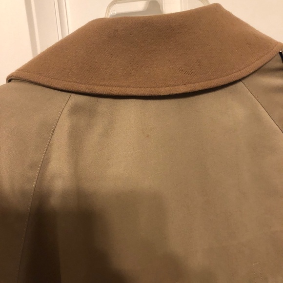 Evan Picone Trench Coat. Beautiful women’s long coat. Vintage.☀️Warm satin lined - Picture 3 of 16